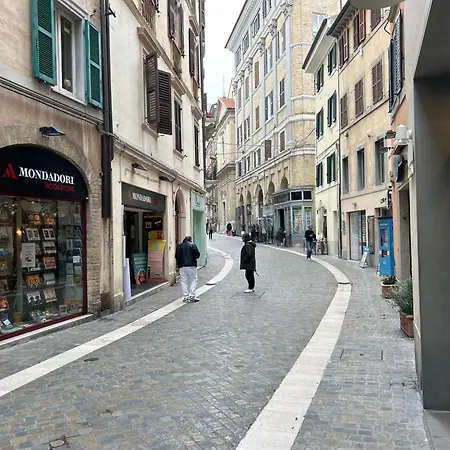 Ankon Palazzo Mazzini Daire Ancona