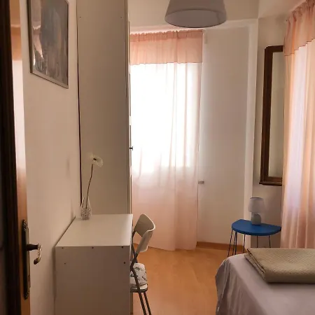 Ankon Palazzo Mazzini * Ankona